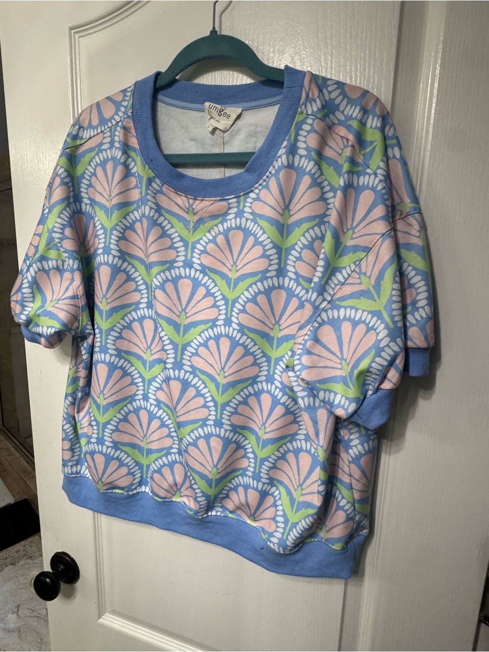 Umgee Pastel Blue Floral-Print Short Sleeve Sweatshirt